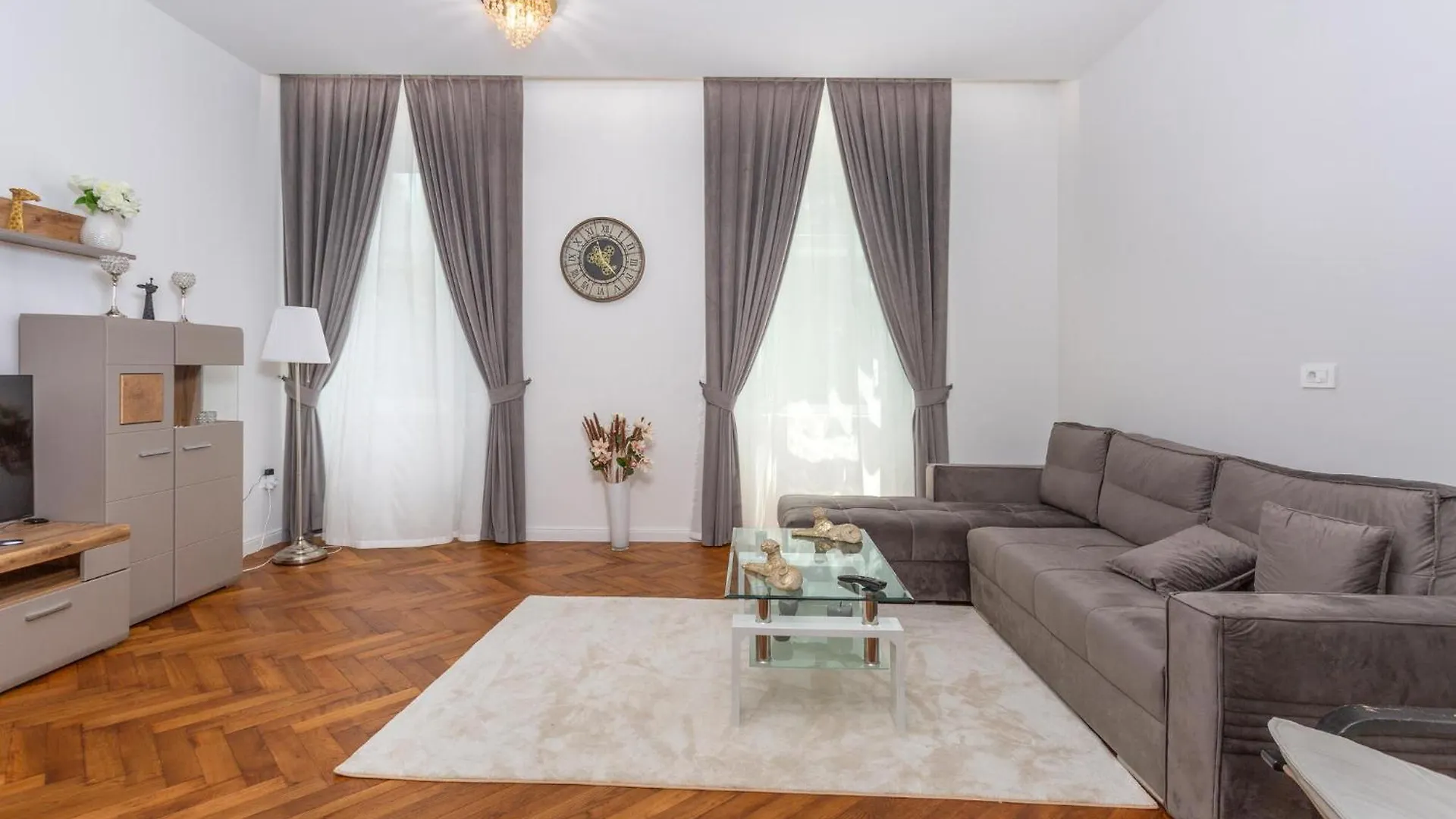 Nice Apartment In Opatija With Kitchen 0*,